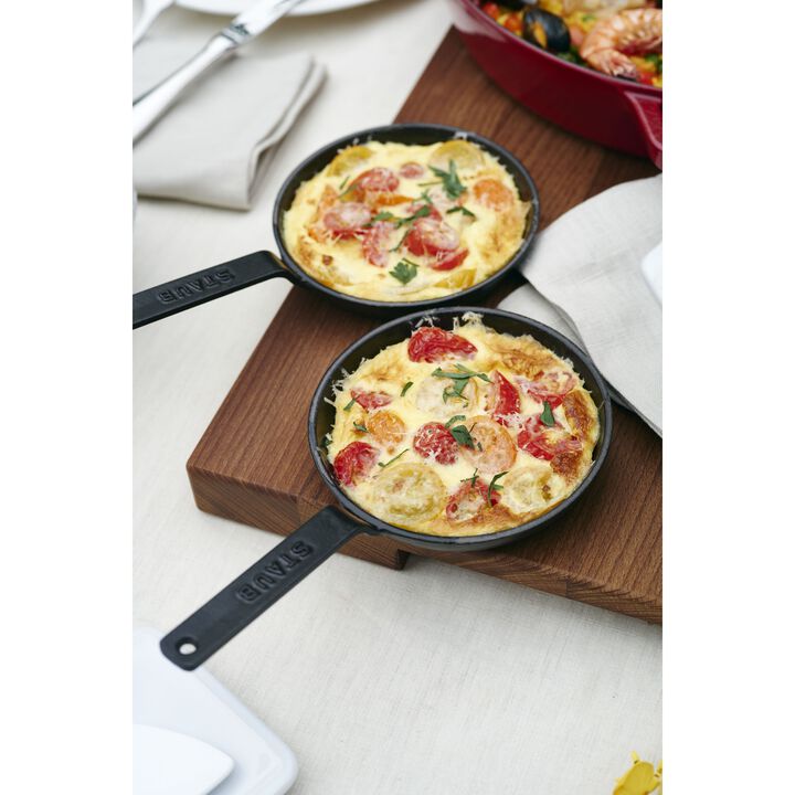Cast Iron, 4.5-inch, Mini Frying Pan, Black Matte, large 2
