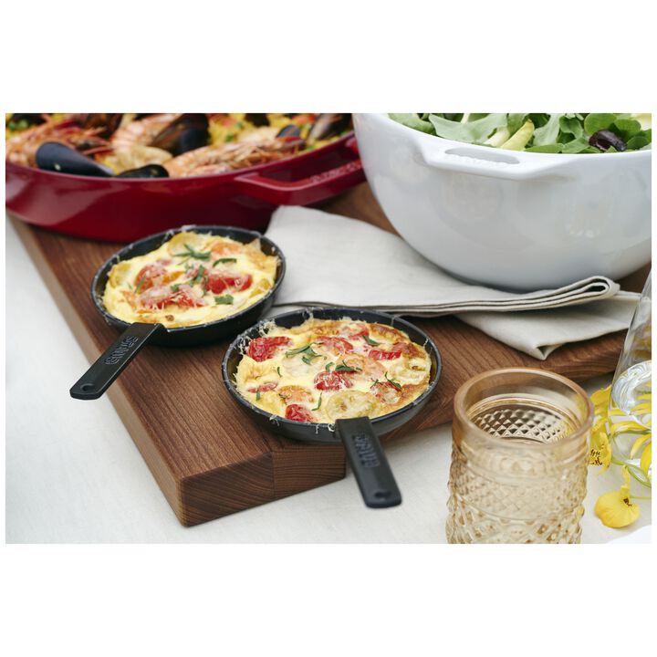Cast Iron, 4.5-inch, Mini Frying Pan, Black Matte, large 4