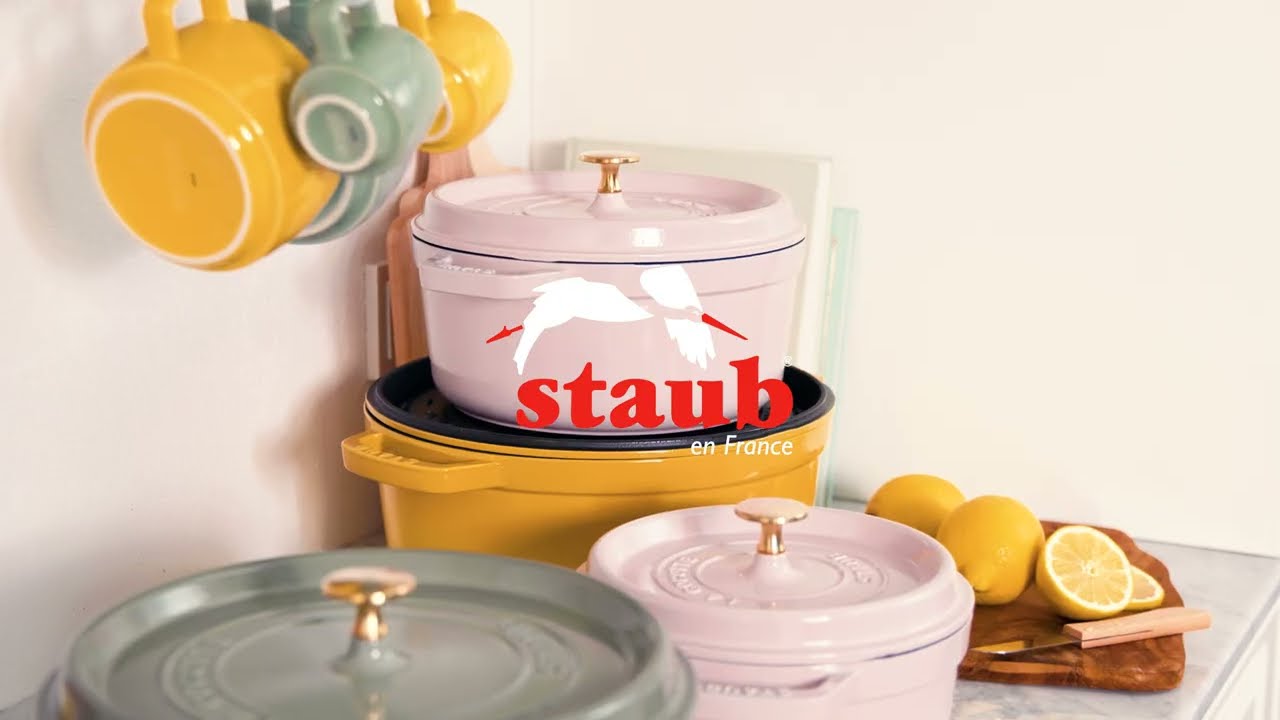 Video 2 for 1.5 qt, Petite French Oven, Pink Peony